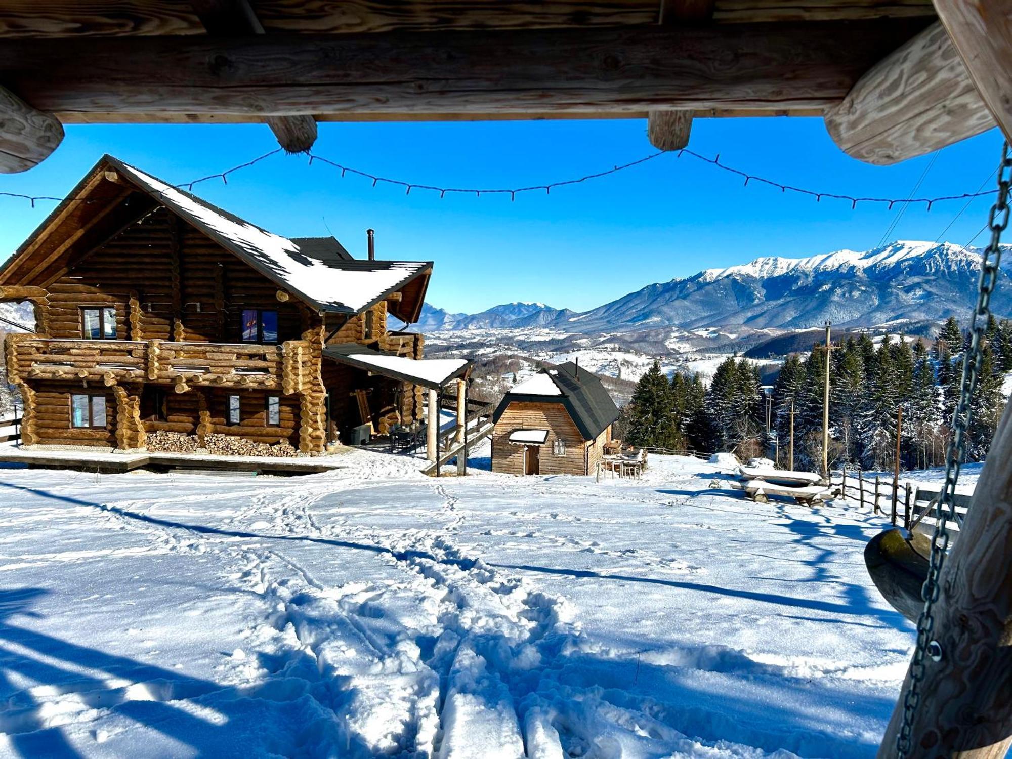 The Barn Villa Sirnea Exterior photo